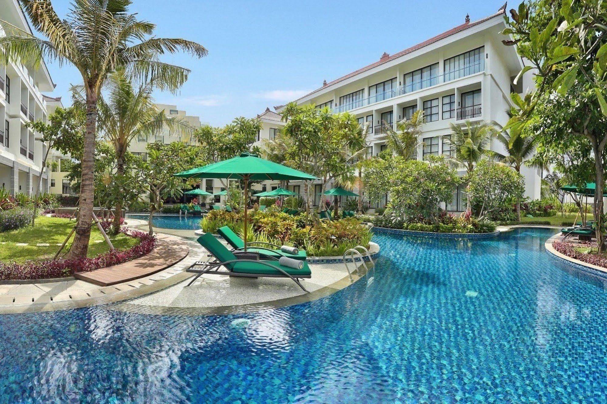Bali Nusa Dua Hotel Exterior foto