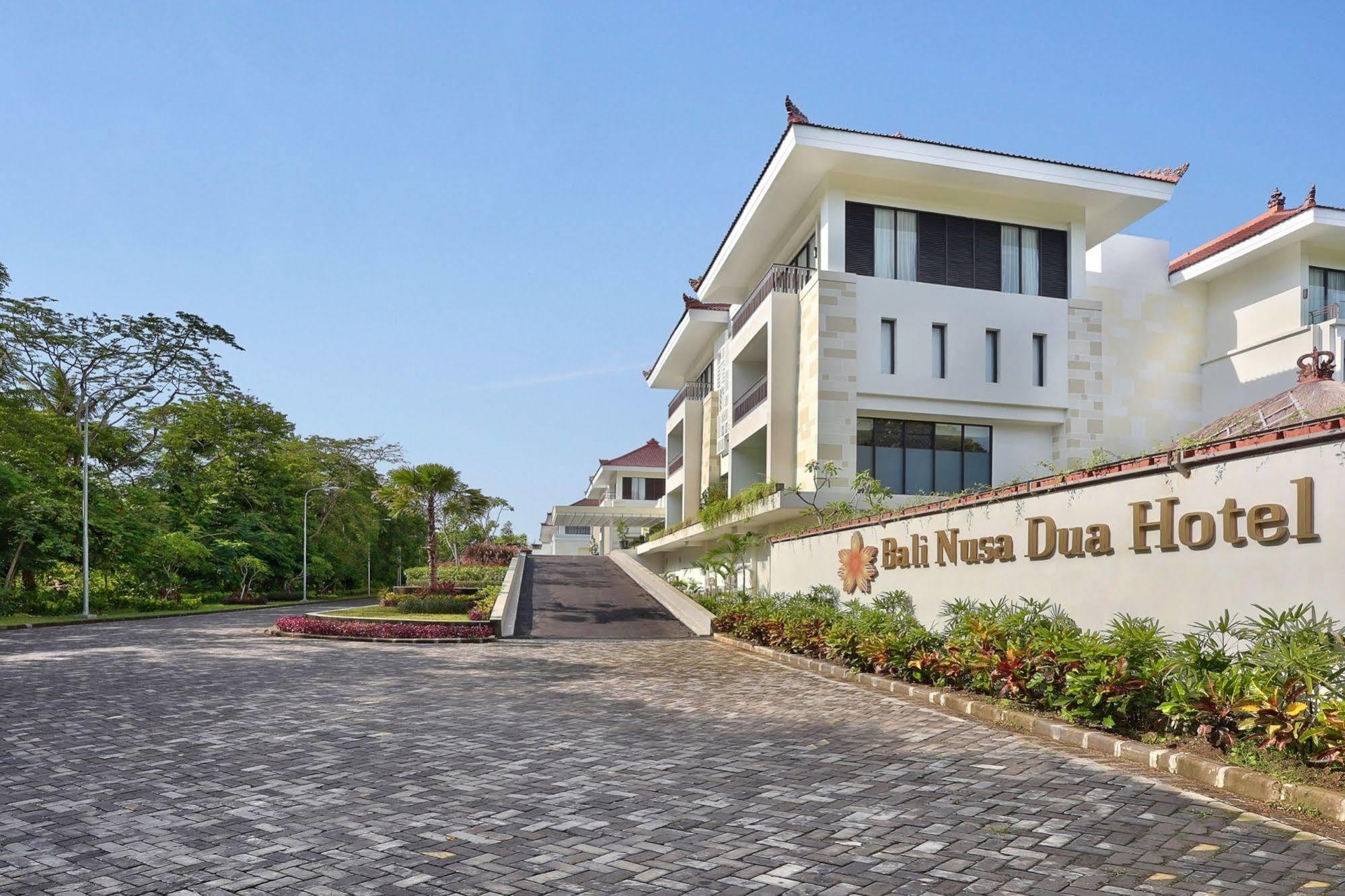 Bali Nusa Dua Hotel Exterior foto